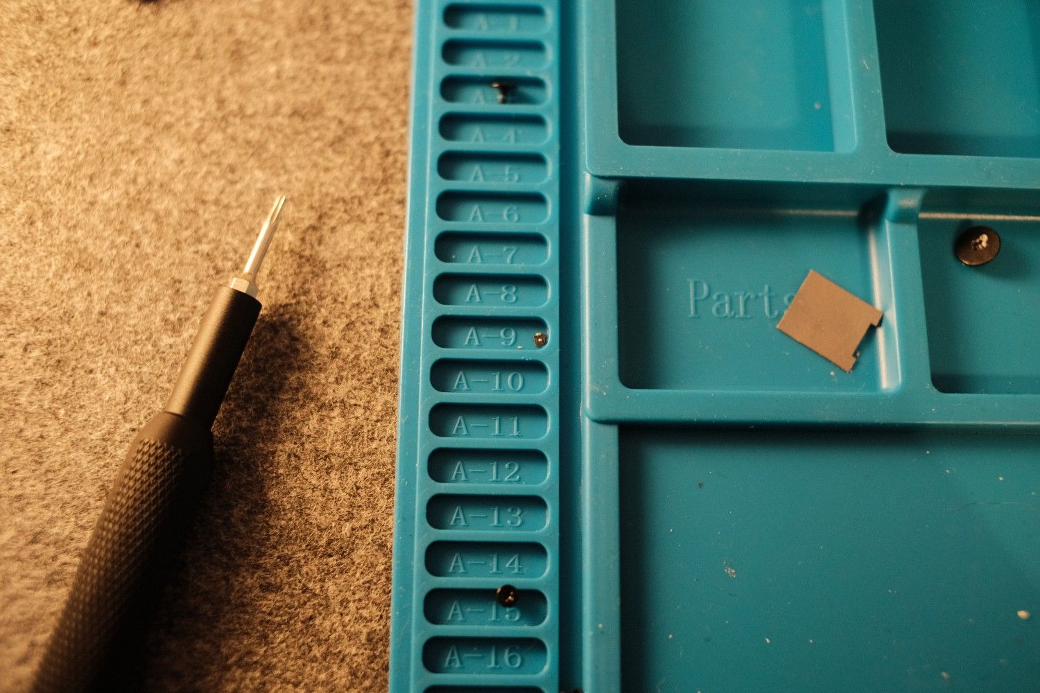 Chipped off part of the Wifi antenna